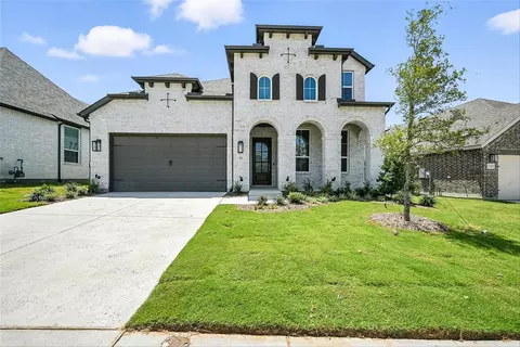 526 Red Barn Dr, Van Alstyne, TX 75495