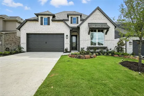 416 Red Barn Dr, Van Alstyne, TX 75495