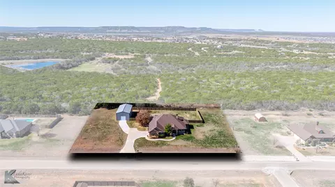 202 Stardust Trl, Tuscola, TX 79562