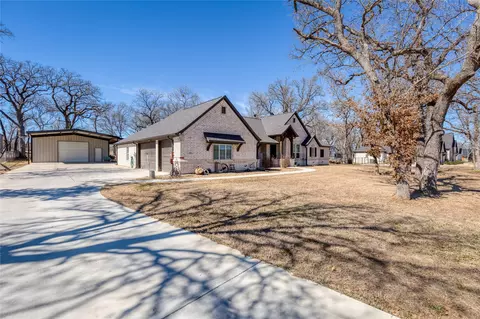 112 Clayton Xing, Springtown, TX 76082
