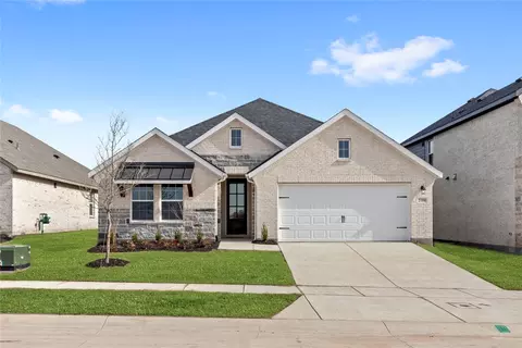 2109 Martins Pond Rd, Forney, TX 75126