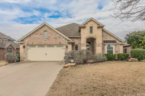5504 La Bandera Trl, Benbrook, TX 76126