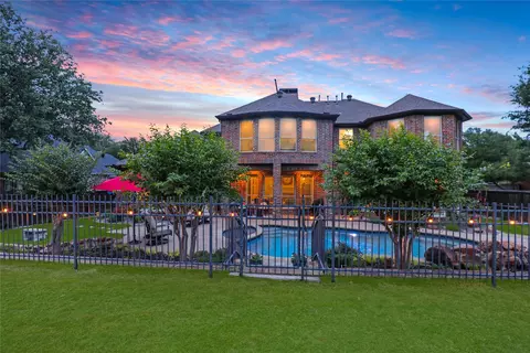 5224 N Meadow Ridge Cir, Mckinney, TX 75072