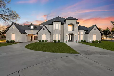1301 Westmoreland Rd, Red Oak, TX 75154