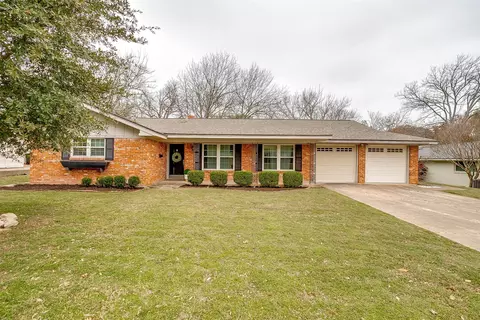 1600 Ridgmar Blvd, Fort Worth, TX 76116