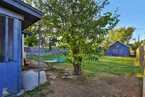 Exterior - 3 Silo View Rd, Abilene, TX 79601 photo 4 of 8