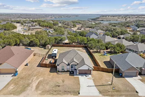 5007 Moss Rock Trl, Granbury, TX 76048