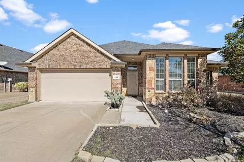 123 Lacy Oak Ln, Waxahachie, TX 75165