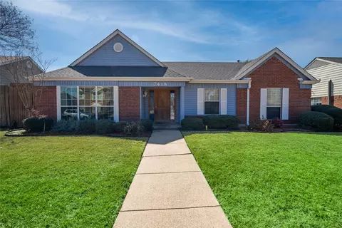 7418 Atlantic Dr, Rowlett, TX 75088
