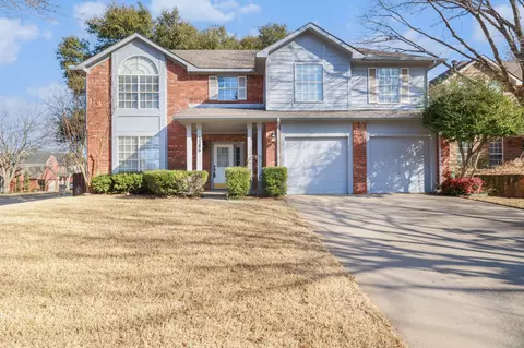 3286 Birch Ave, Grapevine, TX 76051