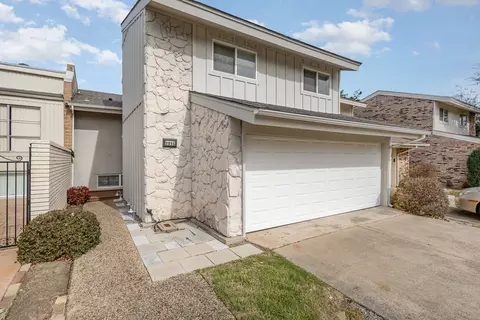 2925 Country Place Cir, Carrollton, TX 75006