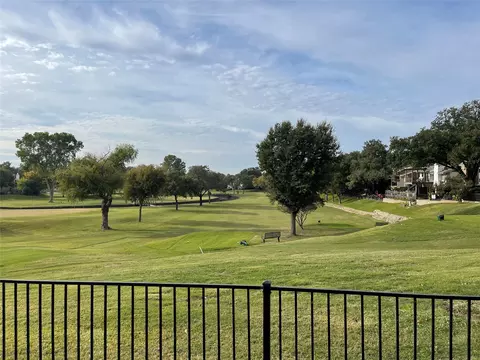 2962 Buttonwood Dr, Carrollton, TX 75006