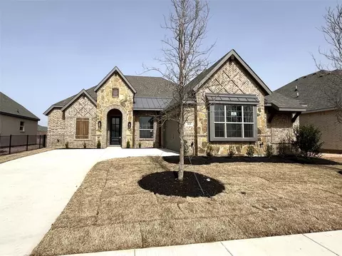 313 Bowrider Ln, Granbury, TX 76049