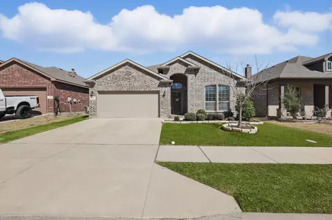 712 Gold Hill Trl, Haslet, TX 76052