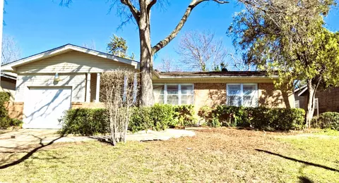 4038 Vanette Ln, Dallas, TX 75216