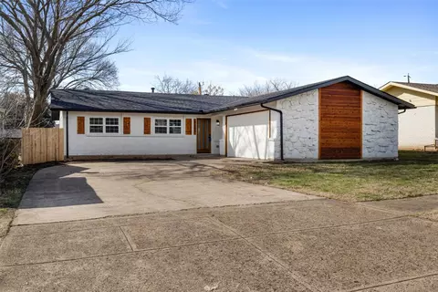 4688 Wyoming St, Dallas, TX 75211