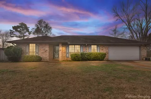 5304 Bayou Dr, Bossier City, LA 71112