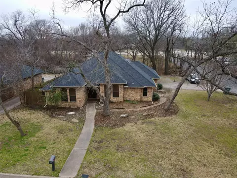 3212 Mimosa Dr, Sherman, TX 75092