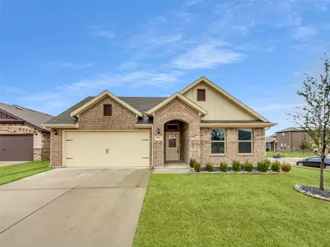 9213 Nevis Dr, Fort Worth, TX 76123