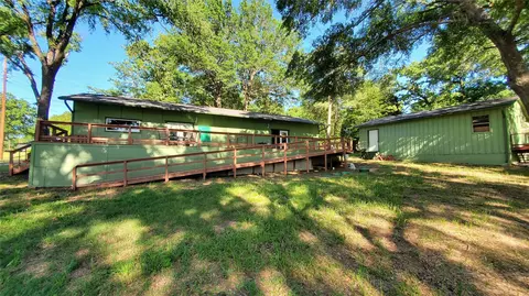 11202 Lakeside Dr, Mabank, TX 75156