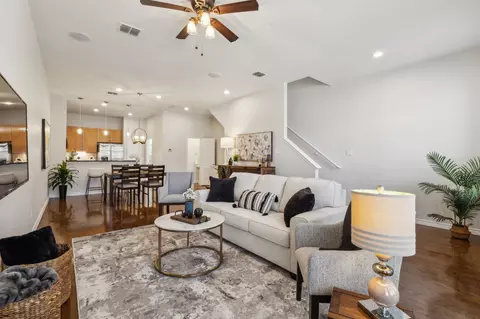 15754 Seabolt Pl #76, Addison, TX 75001