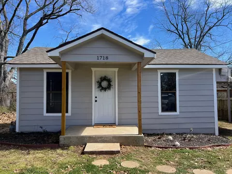 1718 S Fannin Ave, Denison, TX 75020