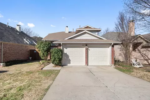 2020 Raven Ln, Lewisville, TX 75077