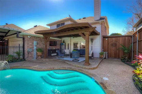 805 Tealwood Dr, Mesquite, TX 75181