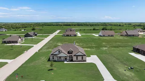 3101 White Oak Rd, Oak Ridge, TX 75161