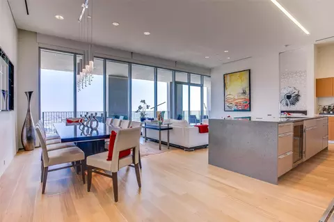 1717 Arts Plz #2304, Dallas, TX 75201