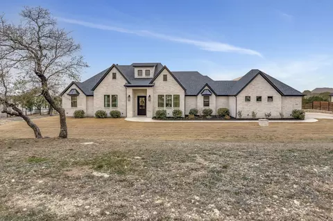 1074 Kingsley Ct, Weatherford, TX 76087