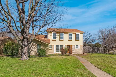 1113 Bridle Dr, Richardson, TX 75081