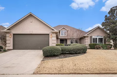 10305 Countryside Dr, Denton, TX 76207