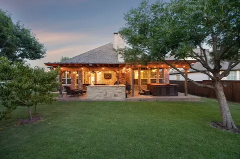 Exterior - 741 Butchart Dr, Prosper, TX 75078 photo 9 of 11