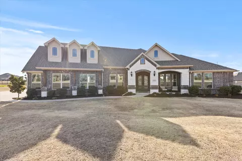 231 Colt St, Van Alstyne, TX 75495