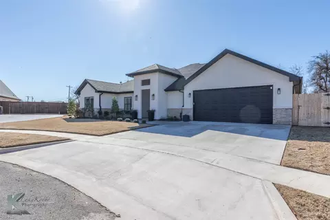 5409 Fallbrook Dr, Abilene, TX 79606 photo 4