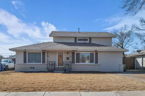 1012 Ryan Ave, Carrollton, TX 75006