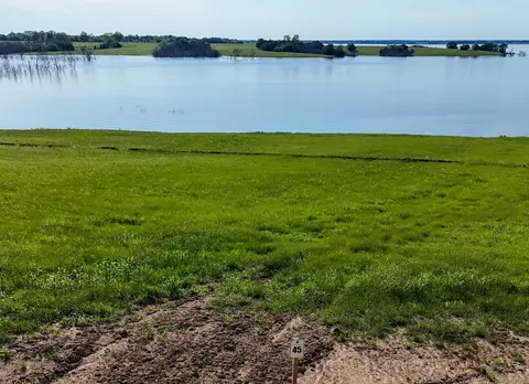 437 Harborside Ter, Windom, TX 75492 photo 2