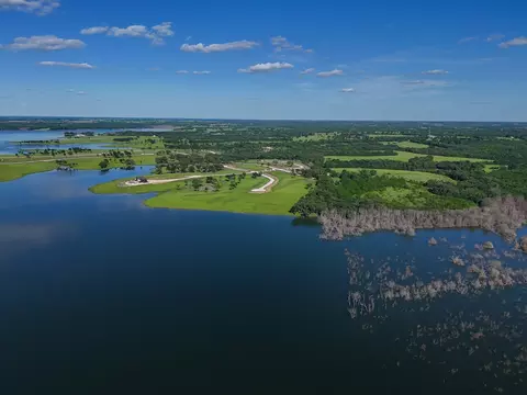 437 Harborside Ter, Windom, TX 75492 photo 13