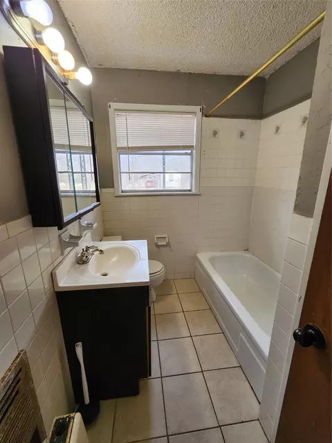 103 S 6th St, Bangs, TX 76823 photo 9