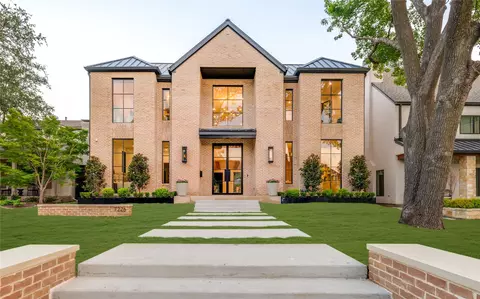 7226 Colgate Ave, Dallas, TX 75225