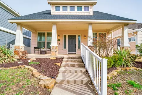 10217 Franklin Dr, Providence Village, TX 76227