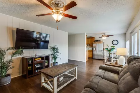 1812 E Park Blvd, Plano, TX 75074
