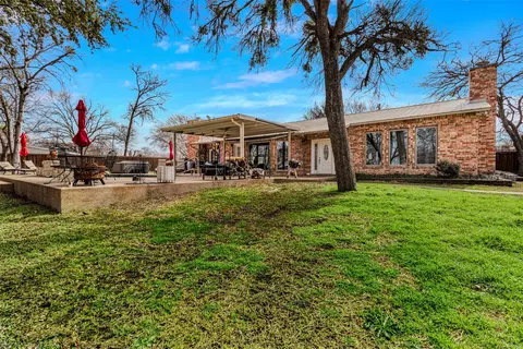 1646 Walnut St, Grand Prairie, TX 75050