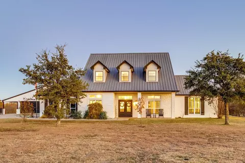 752 Jc Maples Rd, Gunter, TX 75058