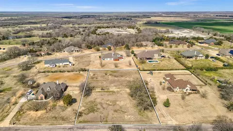106 Falls Creek Ln, Gunter, TX 75058