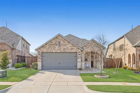 1021 Shire Dr, Aubrey, TX 76227