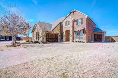 2758 Glory Ln, Trophy Club, TX 76262