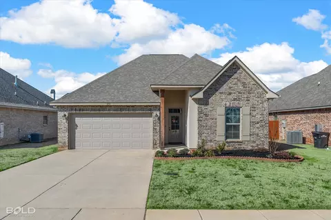 454 Mangrove Ln, Bossier City, LA 71111