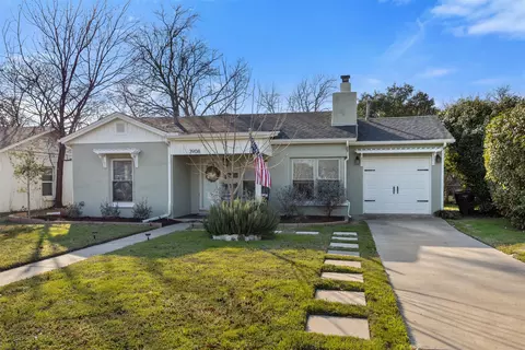3908 Carolyn Rd, Fort Worth, TX 76109